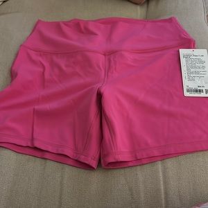 NWT:Lululemon Align HR Short 6” Pink lovlies.